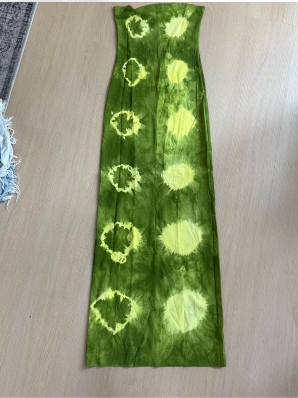 Strapless Green Tie-Dye Maxi Dress